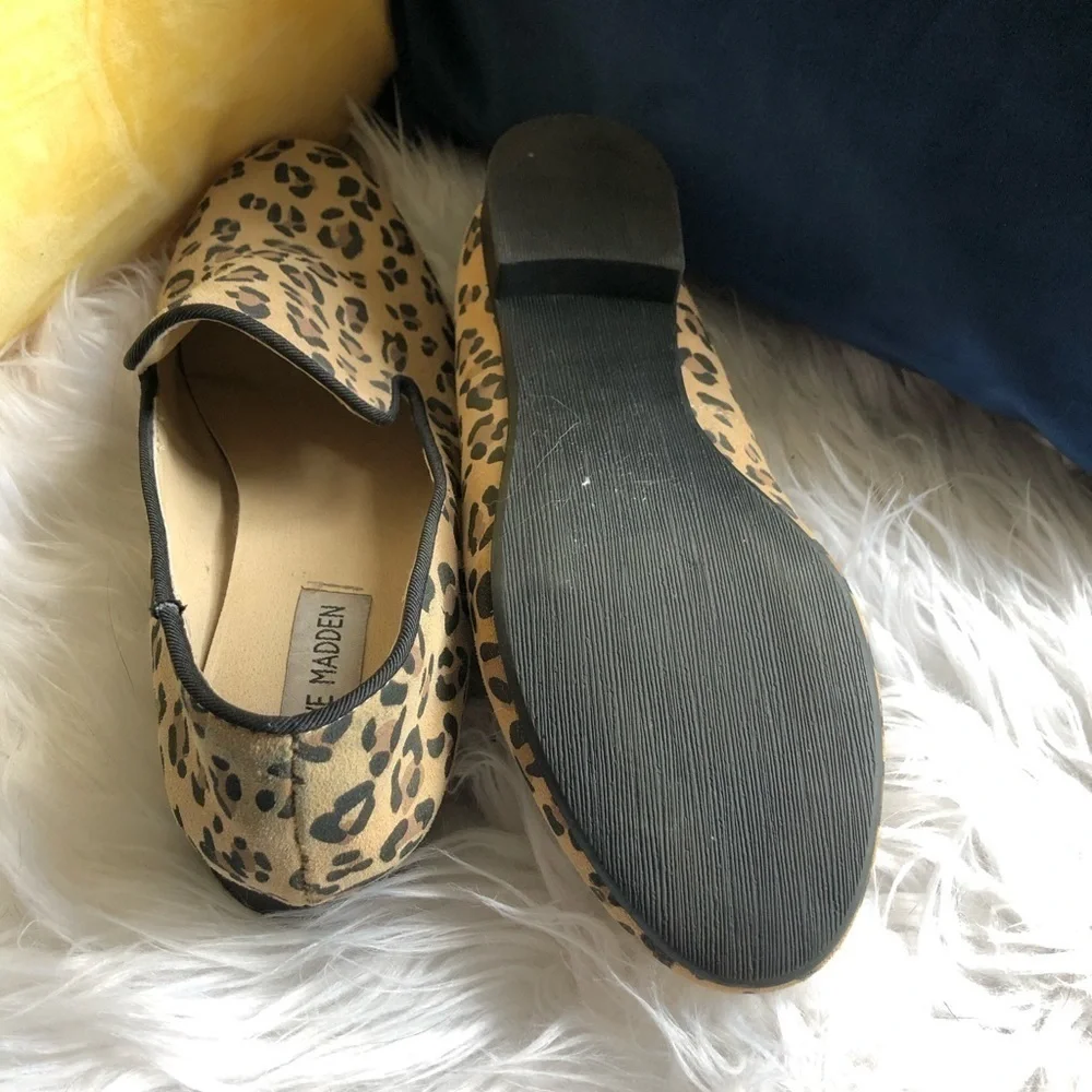 Steve Madden Leopard Print Flats